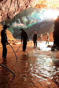 voir serie Thai cave rescue saison 1